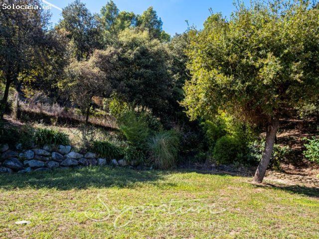 Espectacular villa independiente con piscina y jardín de ensueño en Valldoreix