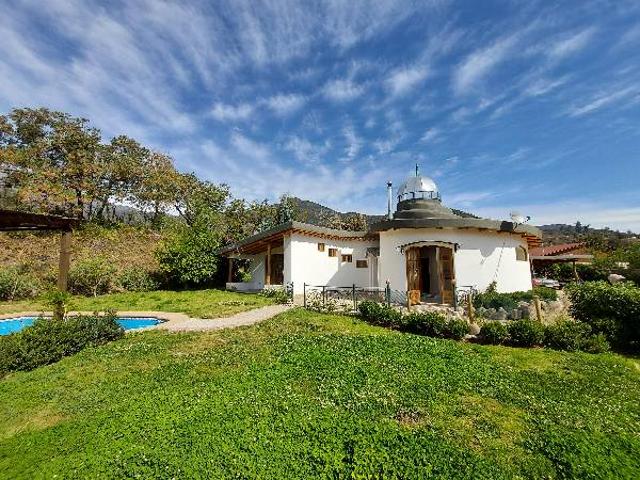 Espectacular y Acogedora casa en sector San Juan de Pirque
