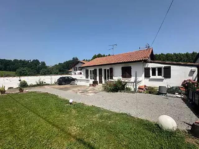 Espelette 64250 Achat / Vente maison 7 pièces t7 parking