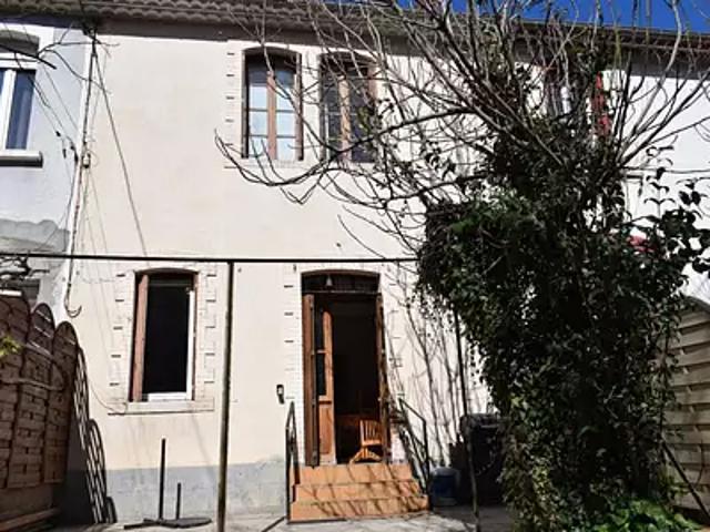 Espéraza 11260 Achat / Vente maison 8 pièces t8 balcon