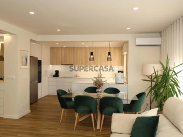 ESPETACULAR T3 TOTALMENTE REMODELADO | A 5 MINUTOS DE ALVERCA