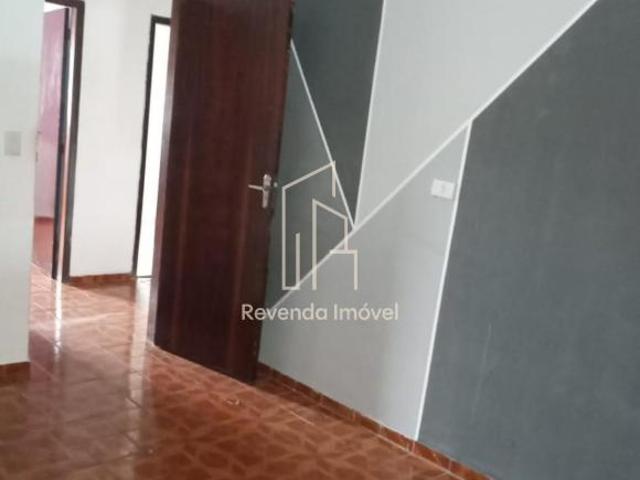 Espetacular Casa à Venda em Santo André Jardim Stella: 5 Quartos, 3 Banheiros