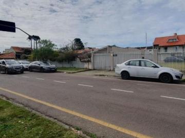 Espetacular Casa com 360 m² de Área Construída em Terreno de 660 m² 5 Quartos e Inúmeras Possibilida