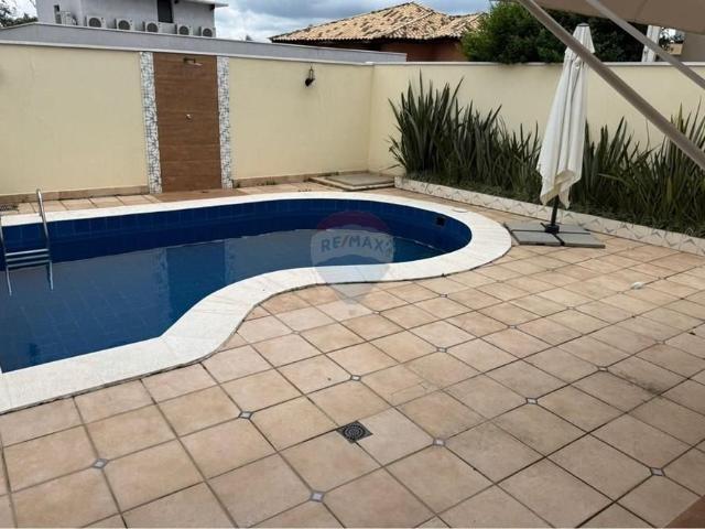 Espetacular Casa em Alphaville IX com Piscina!
