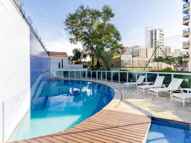 Sensacional cobertura para venda e locação em Campo Belo com 4 quartos, sendo 3 suítes, 386m² elie