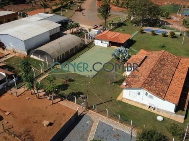Espetacular Fazenda de 120 ha com Irrigação e estrutura de alta Qualidade