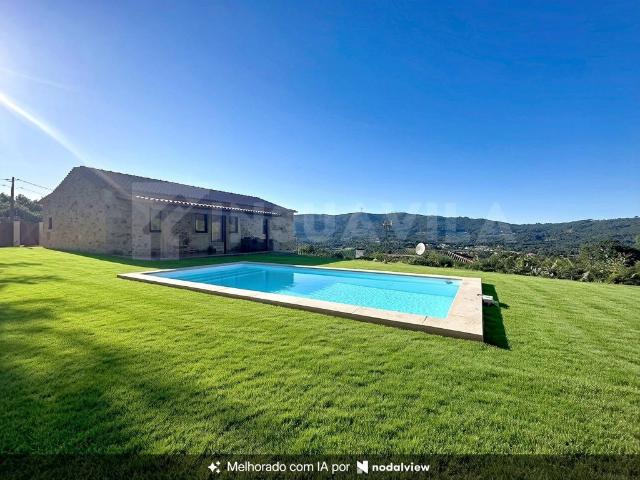 Espetacular moradia T4 em pedra, totalmente restaurada 0m² Figueiras e Covas