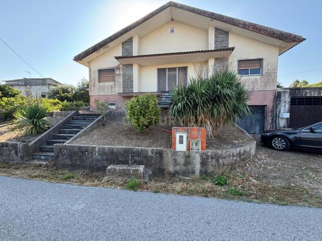 Espetacular Moradia T 4 em Reguengo, Almagreira, Pombal Ao abrigo da nova lei do simplex
