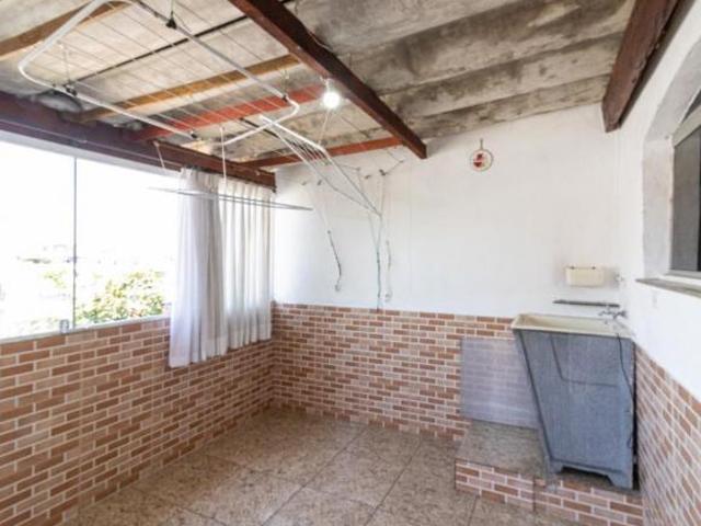 Versátil sobrado para venda em Vila Bancária Munhoz com 3 quartos, sendo 1 suíte, 183m² leilaricci
