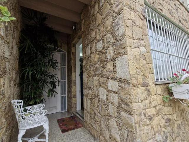 Sobrado para venda em Vila Nova Mazzei com 3 quartos, sendo 1 suíte, 180m²