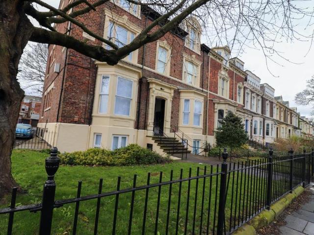 Esplanade West Flat 7, Sunderland 1 bed apartment to rent £650 pcm £150 pw