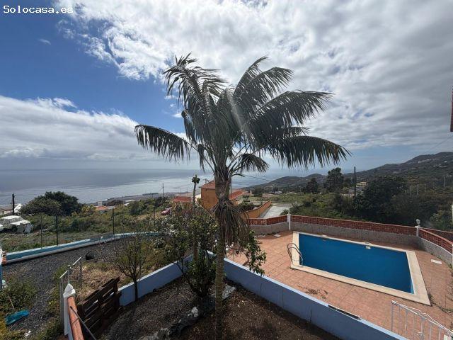 Espléndida Casa en Villa de Mazo con Vistas al Mar y Montaña