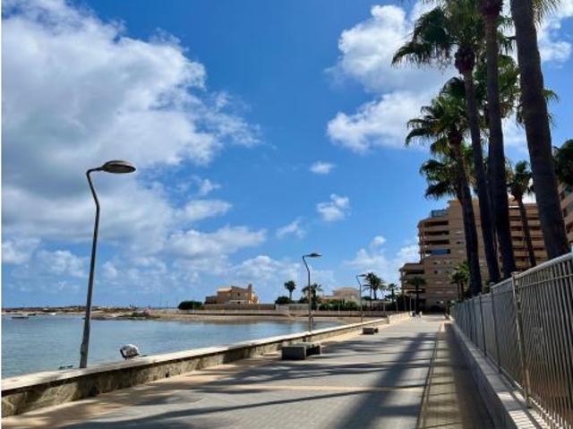 Esplendida vivienda lista para vivir en La Manga del Mar Menor, Murcia