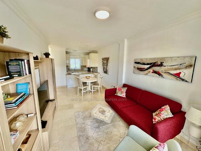 Espléndido apartamento en la mejor zona de La Paz con terraza y vistas!