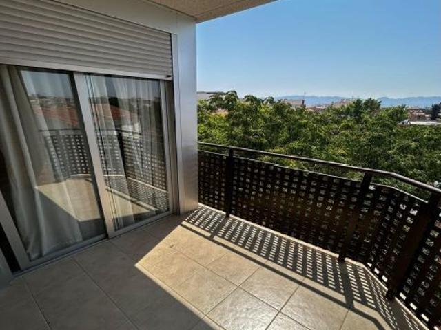 Espléndido Piso en La Ñora Oportunidad Única por €184,000