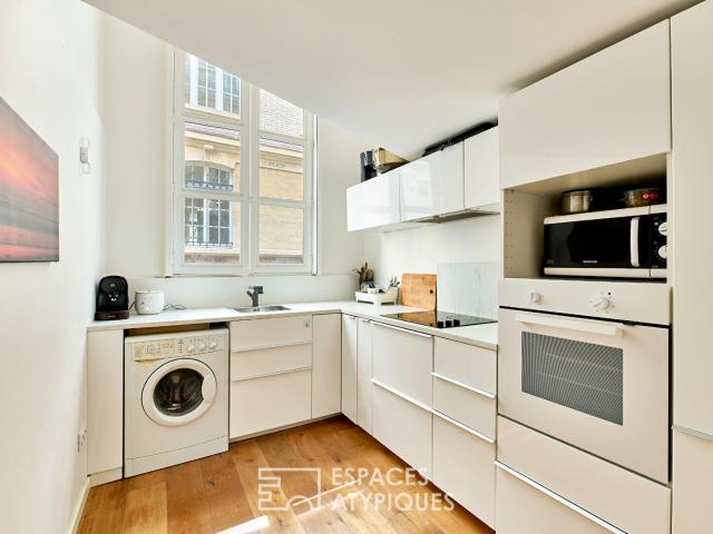 Esprit loft en triplex à proximité de la Place des Victoires