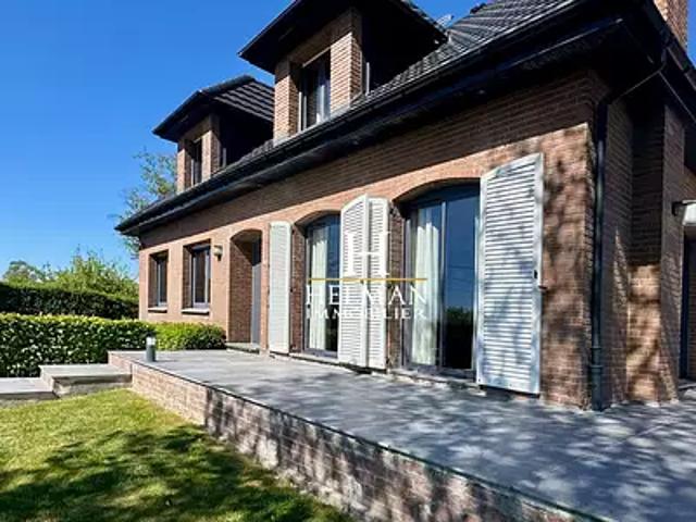Esquelbecq 59470 Achat / Vente maison 9 pièces t9 terrasse