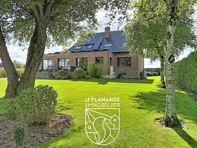 Esquelbecq 59470 Achat / Vente maison 9 pièces t9 jardin terrasse