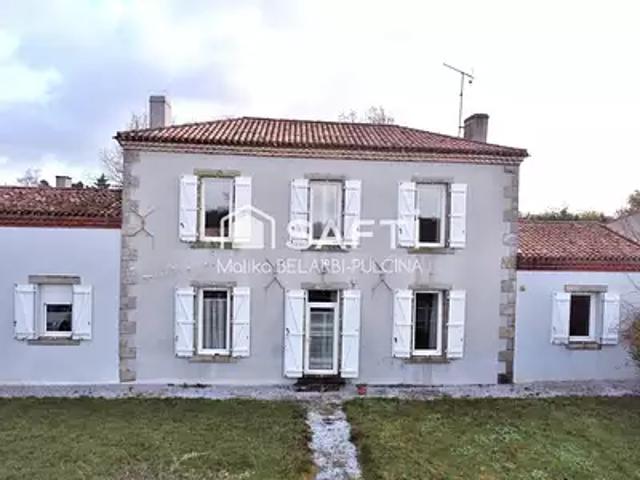 Essarts en Bocage 85140 Achat / Vente maison 7 pièces t7
