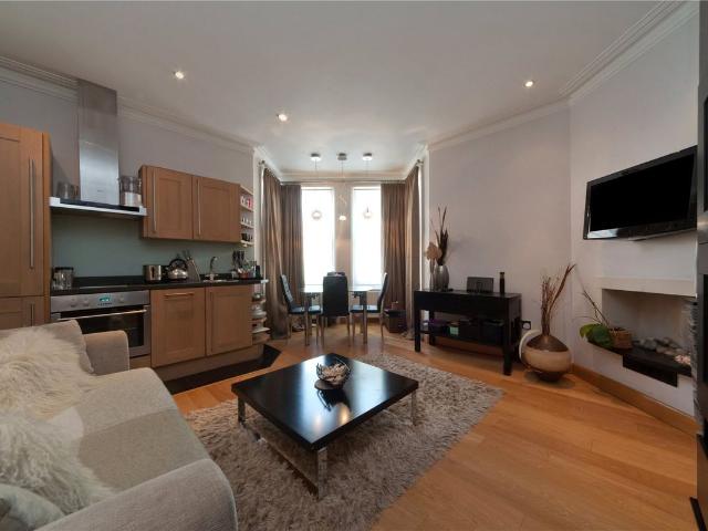 Essendine Mansions, Essendine Road W9, 1 bed flat to rent, £4,300 pcm | PrimeLocation