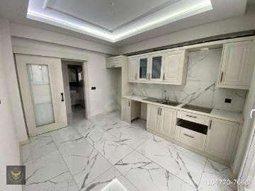 ESSENYURT GÜZELYURT MAHALLESİNDE METROBÜSE YAKIN KAÇIRILMAYACAK 2+1 DAİREMİZ