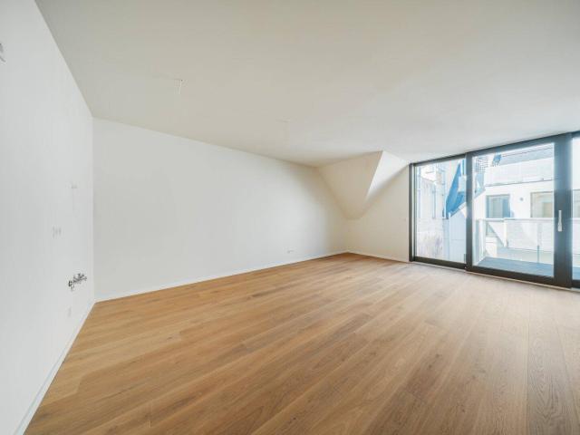 ESSENZ NO. 1 54 m² Erstbezug im 1. DG mit wenig Schrägen | 8 m² Balkon, 2 Zimmer