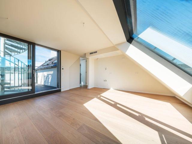 ESSENZ NO. 1 Die neue Avantgarde des Wohnens Traumhafte 3 Zimmer Wohnung mit Dachterrasse