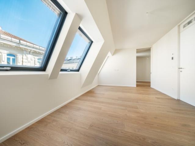 ESSENZ NO. 1 Großzügiger 70 m² Erstbezug im 1. DG | 5,5 m² Balkon, 2 Zimmer
