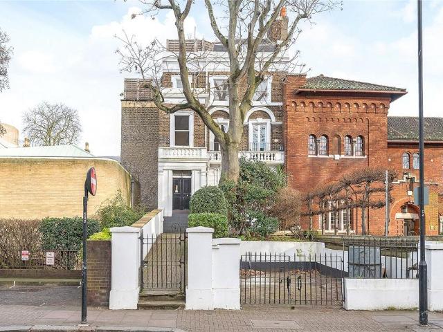 Essex Unitarian Church, 112 Palace Gardens Terrace, London, W8 4RT, United Kingdom | 3 bed apartment for rent #135548771 | Rentberry