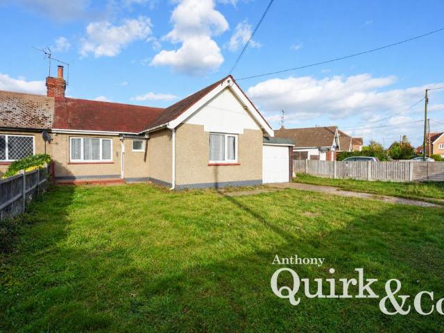 Essex Close, Canvey Island, SS8 3 bed bungalow to rent £1,600 pcm £369 pw
