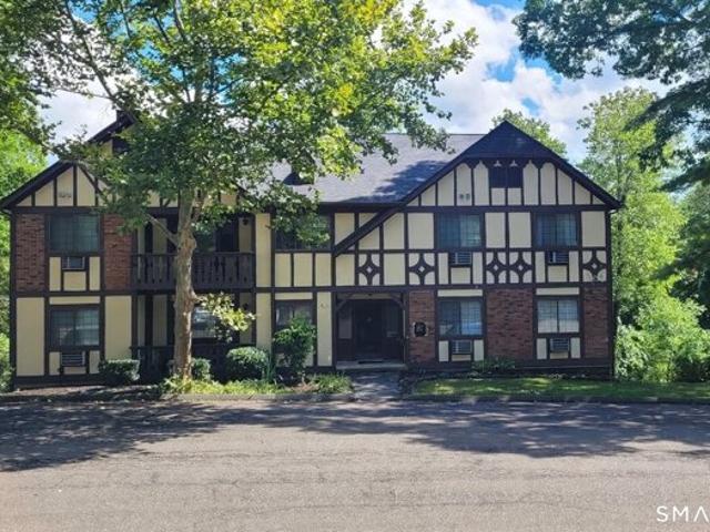 Essex Ct Unit,brookfield, Condo For Sale