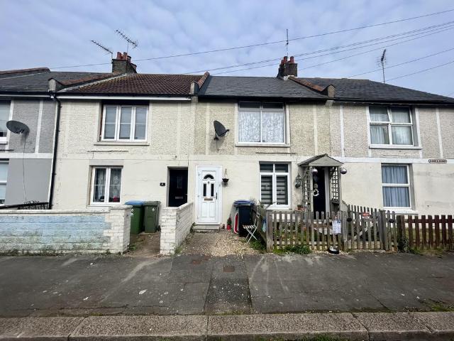 Essex Road, BOGNOR REGIS, PO21 2 bed apartment to rent £1,200 pcm £277 pw