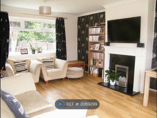 Essex Road, Stockport SK5, 3 bed semi detached house to rent, £1,300 pcm | PrimeLocation