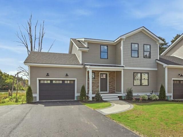 Essex St, Middleton, Condo For Sale