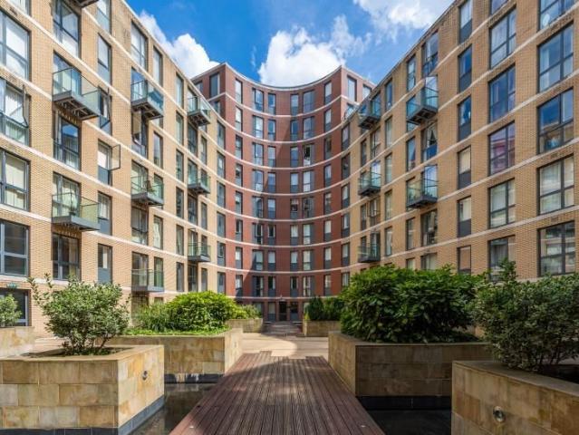 Essex Street, Birmingham B5, 2 bed flat to rent, £1,150 pcm | PrimeLocation