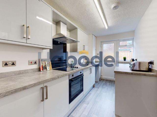 Essex Street, Gipsyville, Hull HU4, 2 bed terraced house to rent, £625 pcm | PrimeLocation