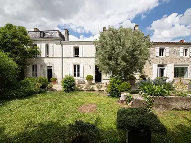 Essouvert 17400 Achat / Vente maison 15 pièces t15 parking