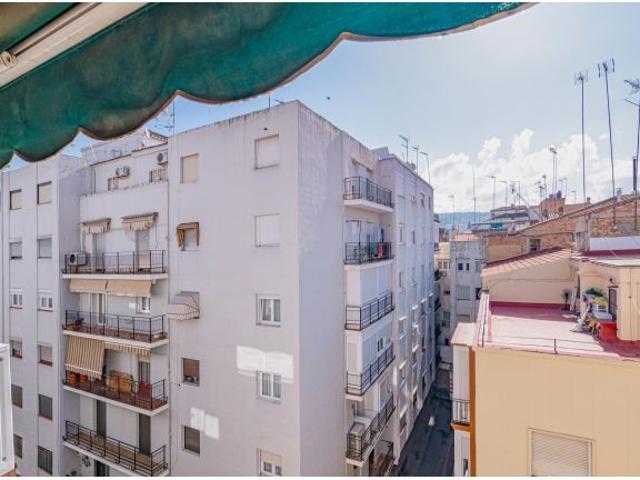 ? ¡ ESTUDIANTES ! Vuestra habitación se Encuentra en la Ciudad ? Piso Premium en Zona de Alta D