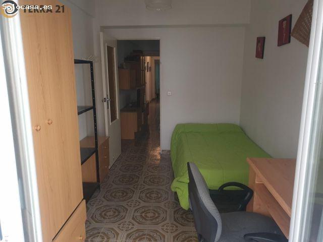 ESTUDIANTES Amplio y Cómodo Piso en el Gran Eje de Jaén Alquiler por €900