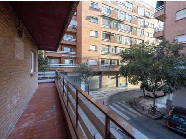 Estudiantes habitación en piso reformado, Calefacción, WIFI, limpieza semanal