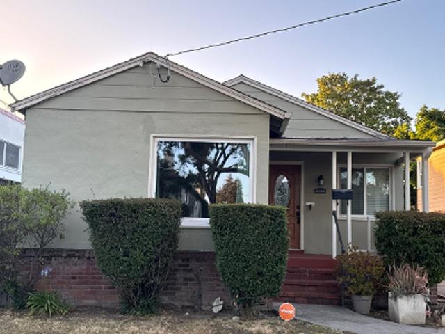 Estudillo Ave