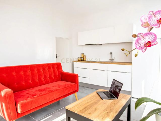 ESTUDIO A ESTRENAR A 5 MIN DE LA PLAYA DE LAS CANTERAS ✨