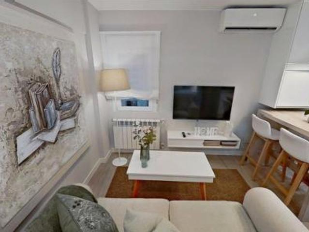 Estudio Alquiler Madrid Capital, Pilar