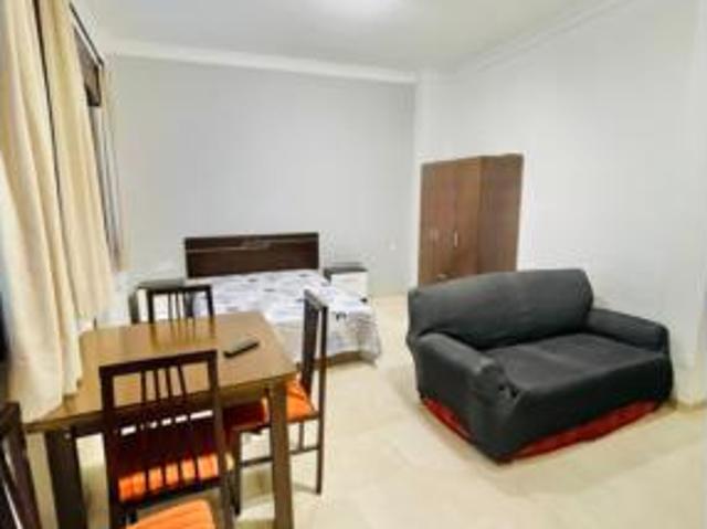 Estudio Alquiler Granada Capital, Realejo