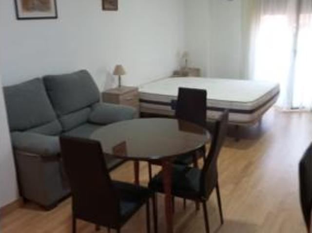 Estudio Alquiler Linares, Centro