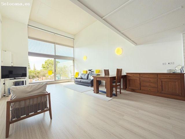 Estudio con terraza en Vara de Quart – listo para entrar a vivir