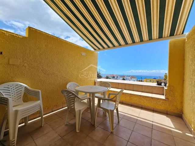 Estudio con terraza panorámica y vistas al océano en Playa d. m² Puerto Santiago Los Gigantes