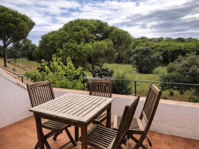 Estudio con terraza, piscina y licencia turística cerca del. 44m² Calella de Palafrugell