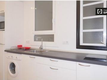 Estudio con aire acondicionado en alquiler en Les Corts