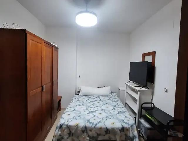 Estudio con ascensor en alquiler en Calle General Ibáñez